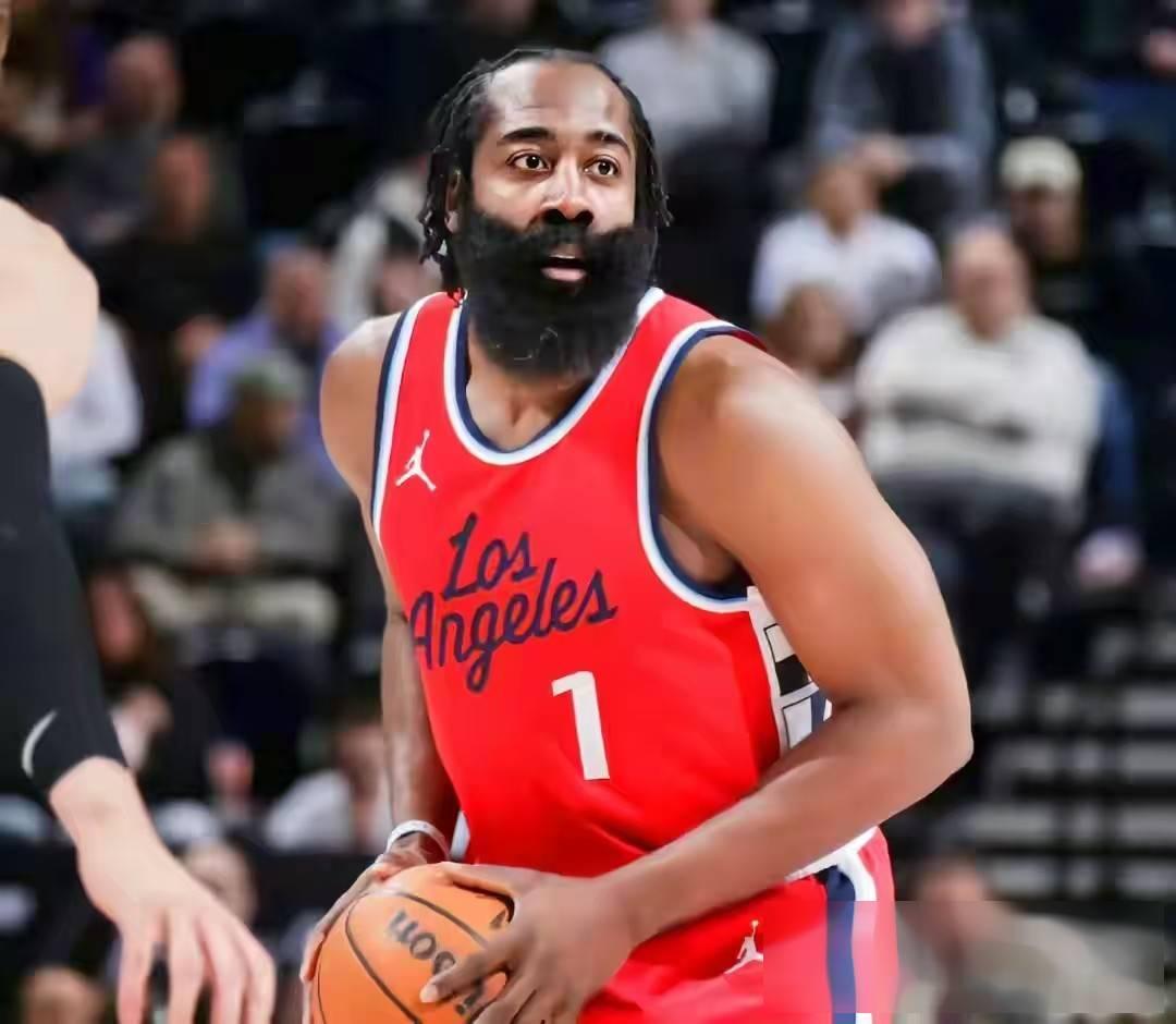 快船主场压服爵士，实现主场保卫战