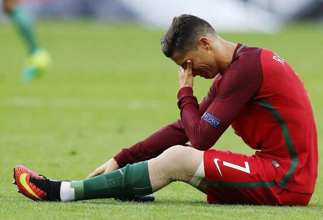 包含罗马队长重伤，赛季报销成定局的词条