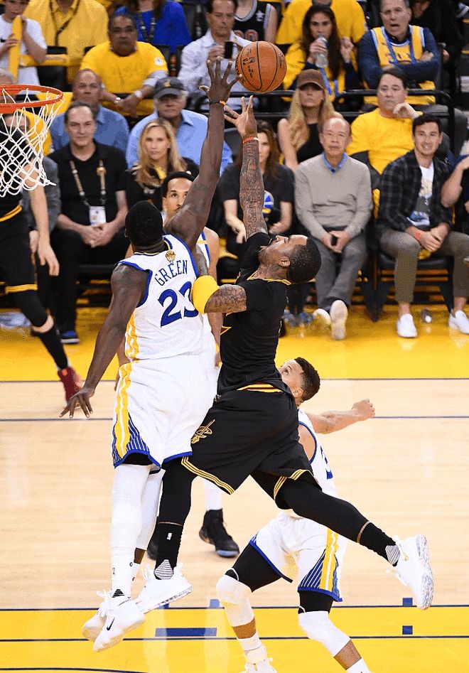 关于灰熊豪赢步行者,麦克康納联手谢伦爆破的信息 关于灰熊豪赢步行者,麦克康納联手谢伦爆破的信息