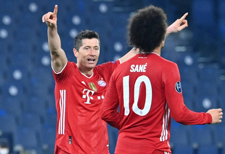 阿贾克斯势如破竹，晋级在望的简单介绍