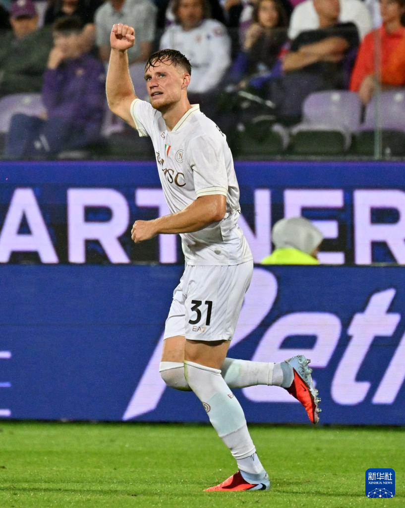 那不勒斯客场取胜意甲变数不断的简单介绍