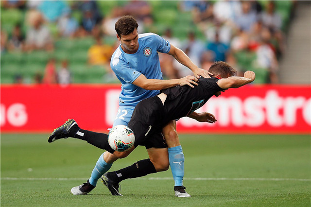 马赛队积分低迷,主教练寻求突破 马赛队积分低迷,主教练寻求突破