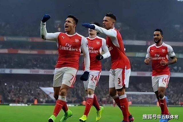 关于莱切斯特城主场击败阿森纳，豪夺三分的信息