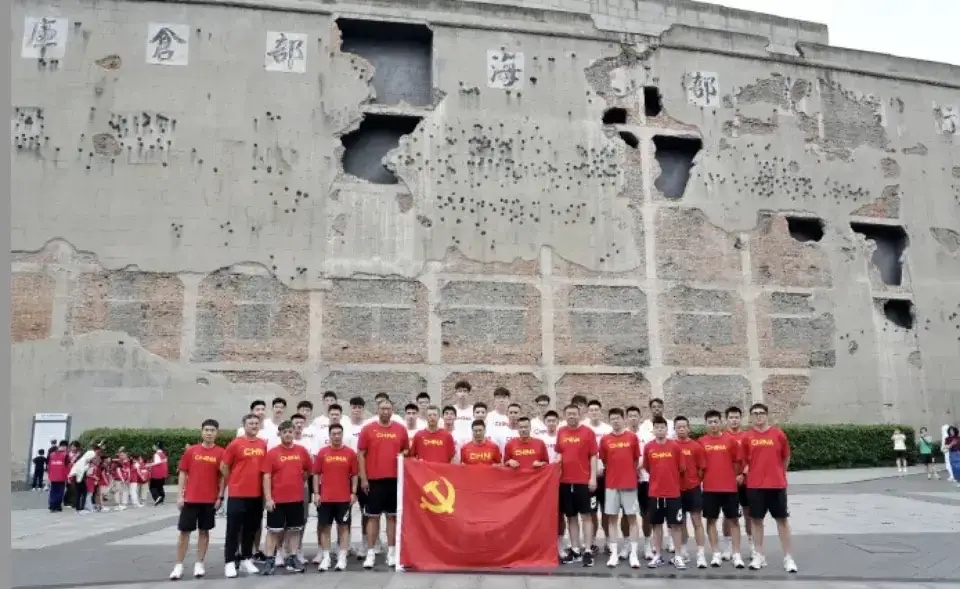 澳门男篮全队发挥骄人,获得关键胜利 澳门男篮全队发挥骄人,获得关键胜利