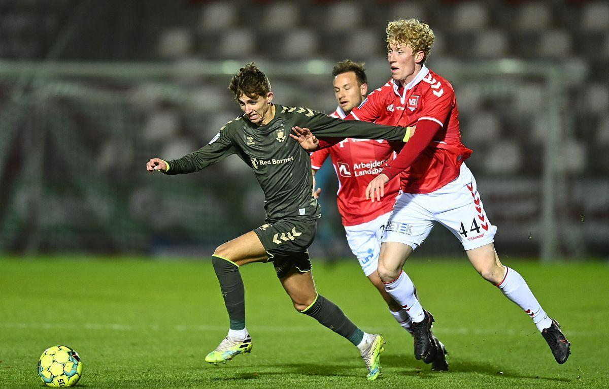 包含欧国联比赛:摩尔多瓦队淘汰马其顿队的词条 包含欧国联比赛:摩尔多瓦队淘汰马其顿队的词条