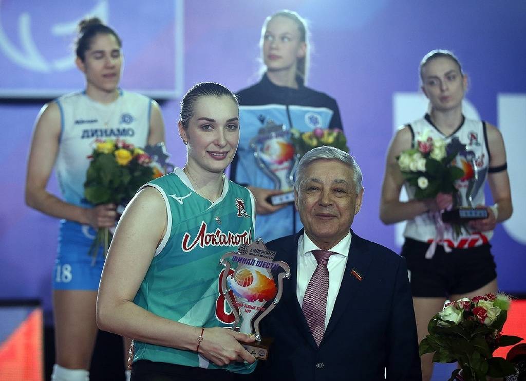 关于俄罗斯豪取三分,愈发走向小组出线的信息 关于俄罗斯豪取三分,愈发走向小组出线的信息