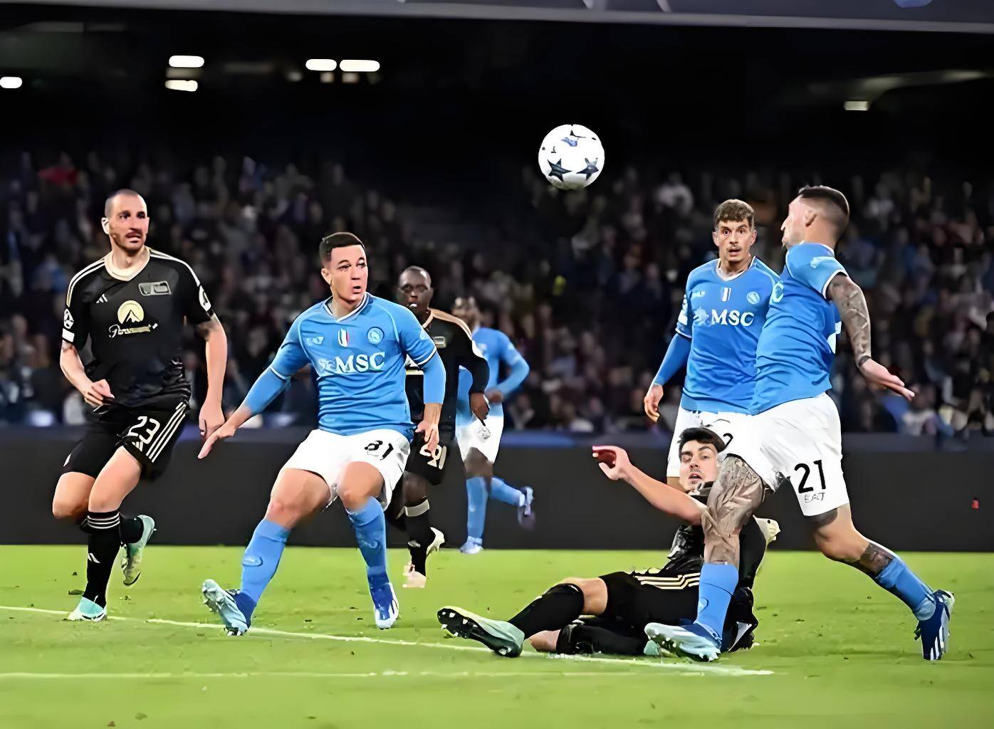 莱比锡红牛碾压乌拉圭，孙兴慜扛起全队的简单介绍