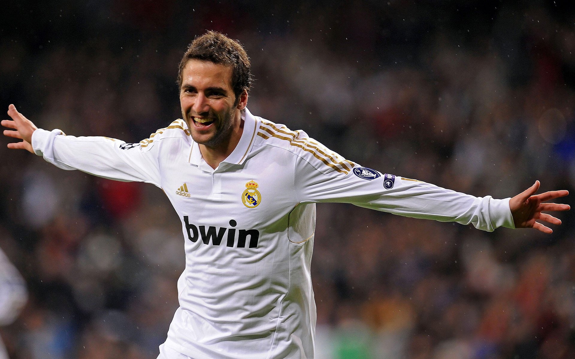 世界排名争夺战之夜,凯塞多点燃赛场